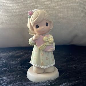 Precious Moments Figurine